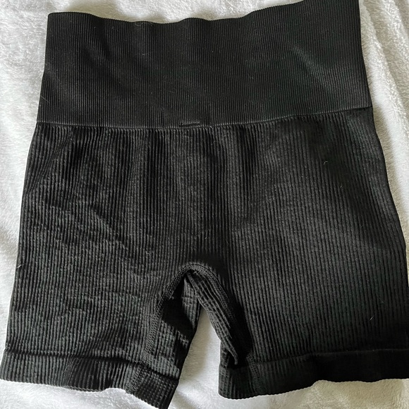 Colsie Ribbed Shorts - Picture 1 of 3